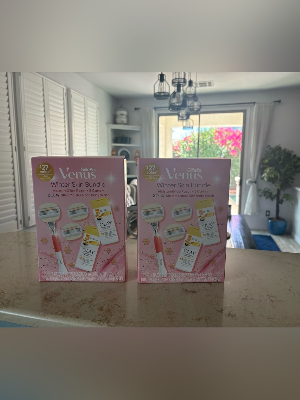 2 Gillette Venus Winter Skin Bundle